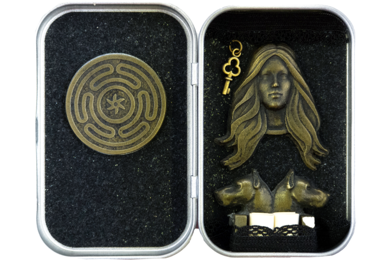 Pocket Shrine for the Goddess Hecate